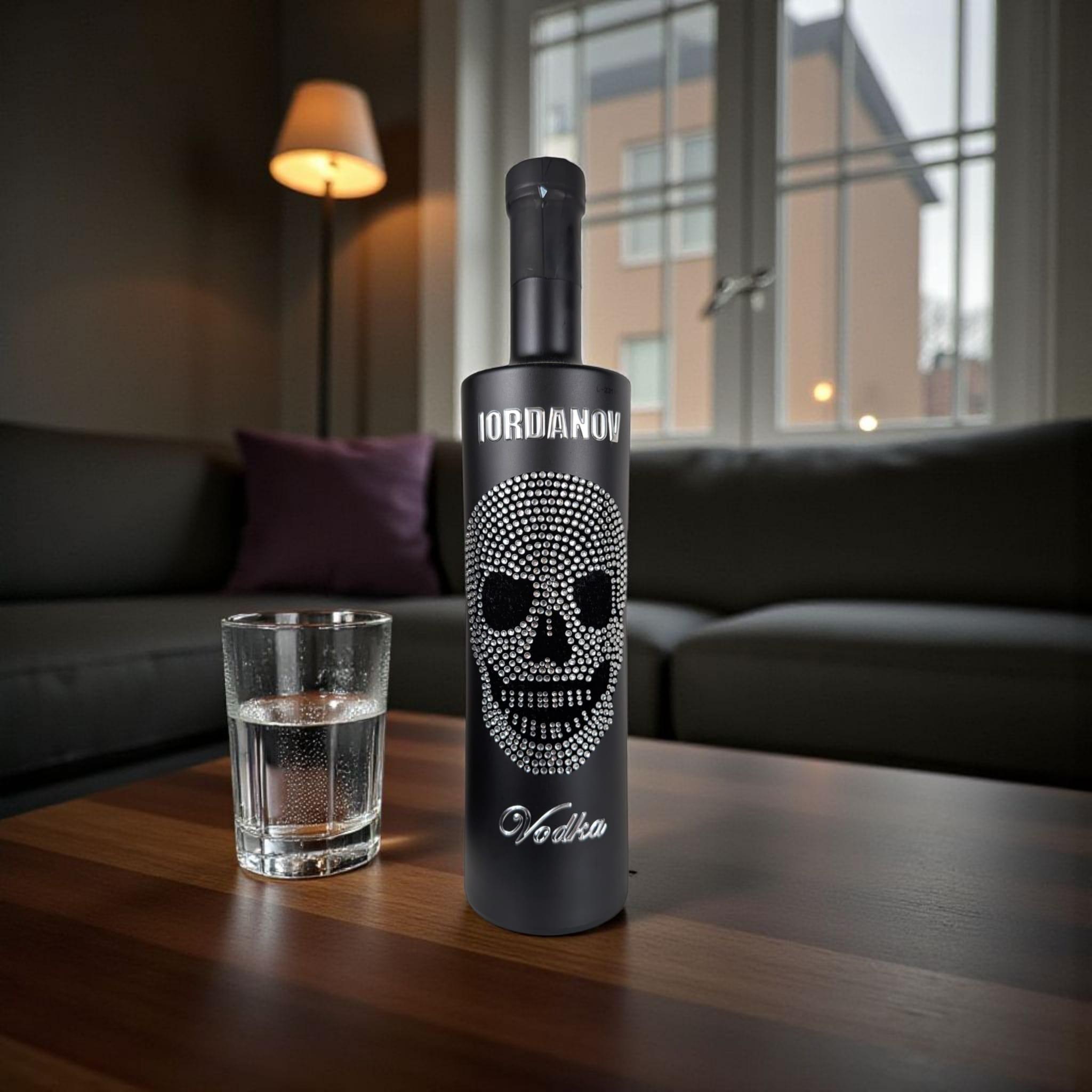 Iordanov Vodka Silber Skull schwarz matt